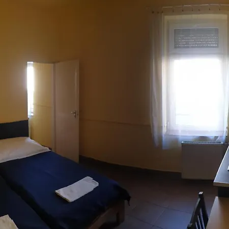 Jade Panzio Guest house 3*