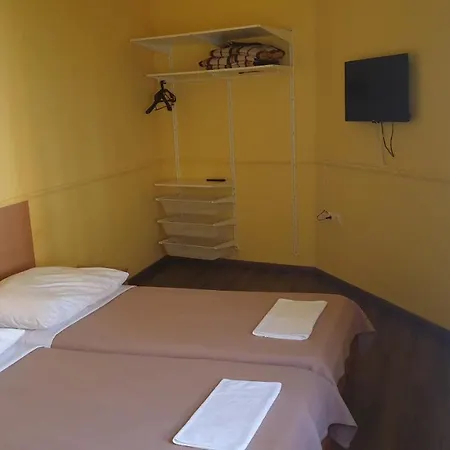 Jade Panzio Guest house