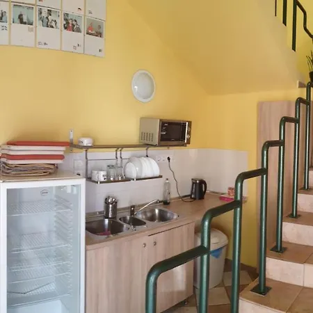 Jade Panzio 3* Budapest
