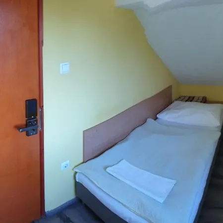 Jade Panzio Guest house